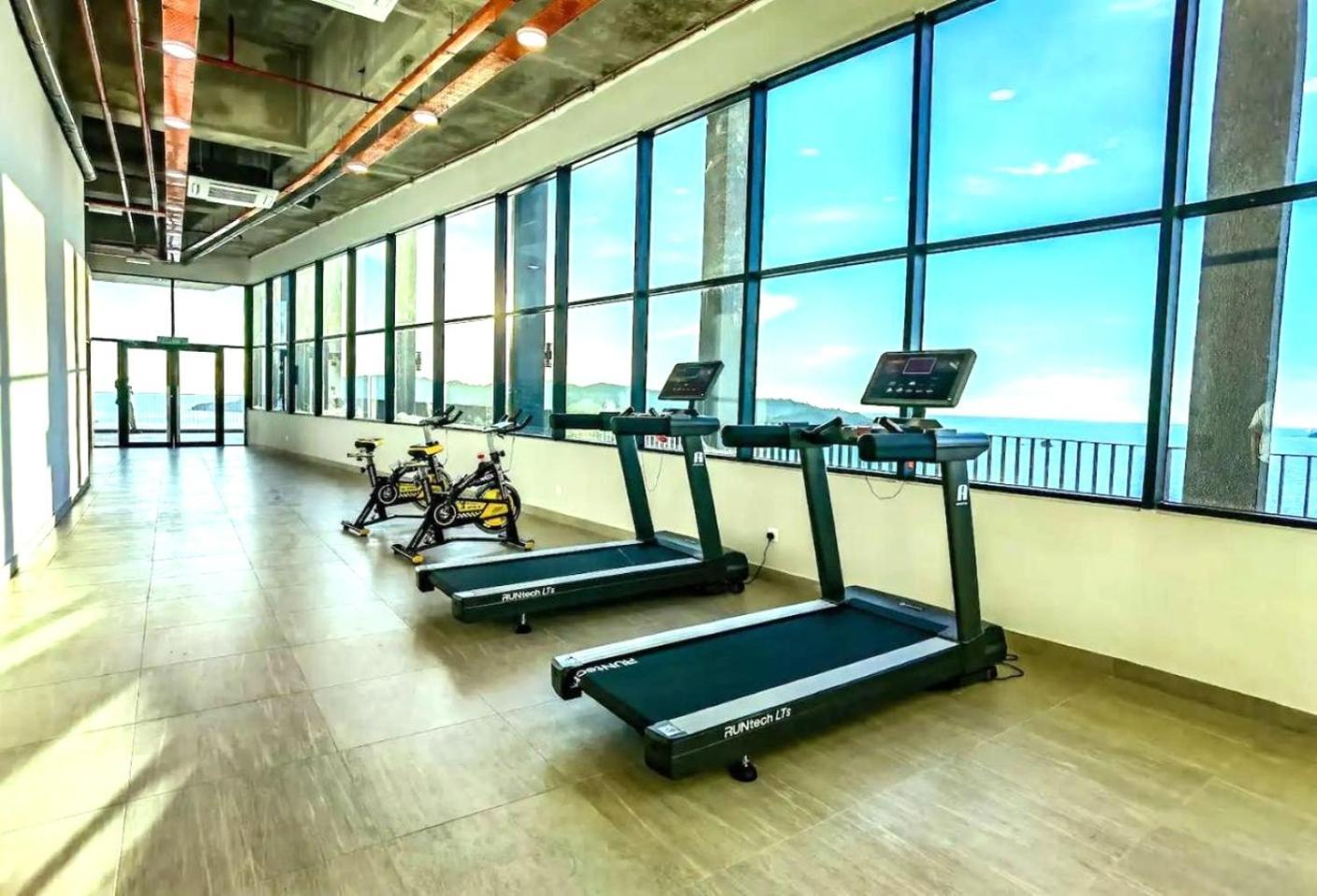 Jesselton Quay Citypads * Kota Kinabalu