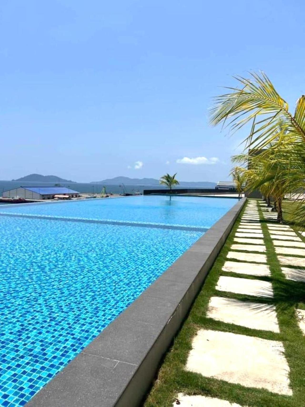 Jesselton Quay Citypads * Kota Kinabalu